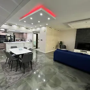 Beautiful And Cozy 2 Bedroom In The Heart Of Downtown , دبي الإمارات العربية المتحدة