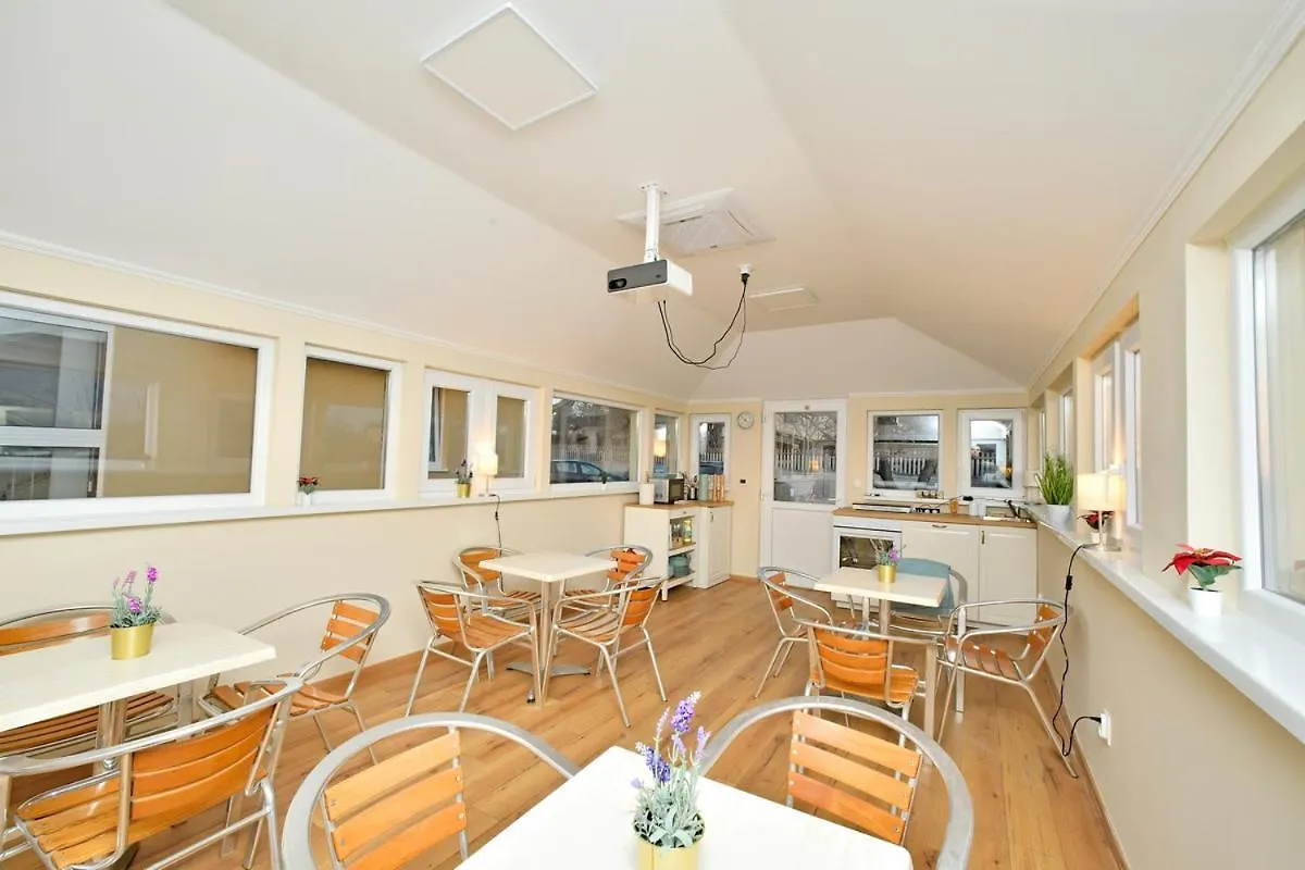 Apartment Palmy Apartmanhouse Maglod Hungary