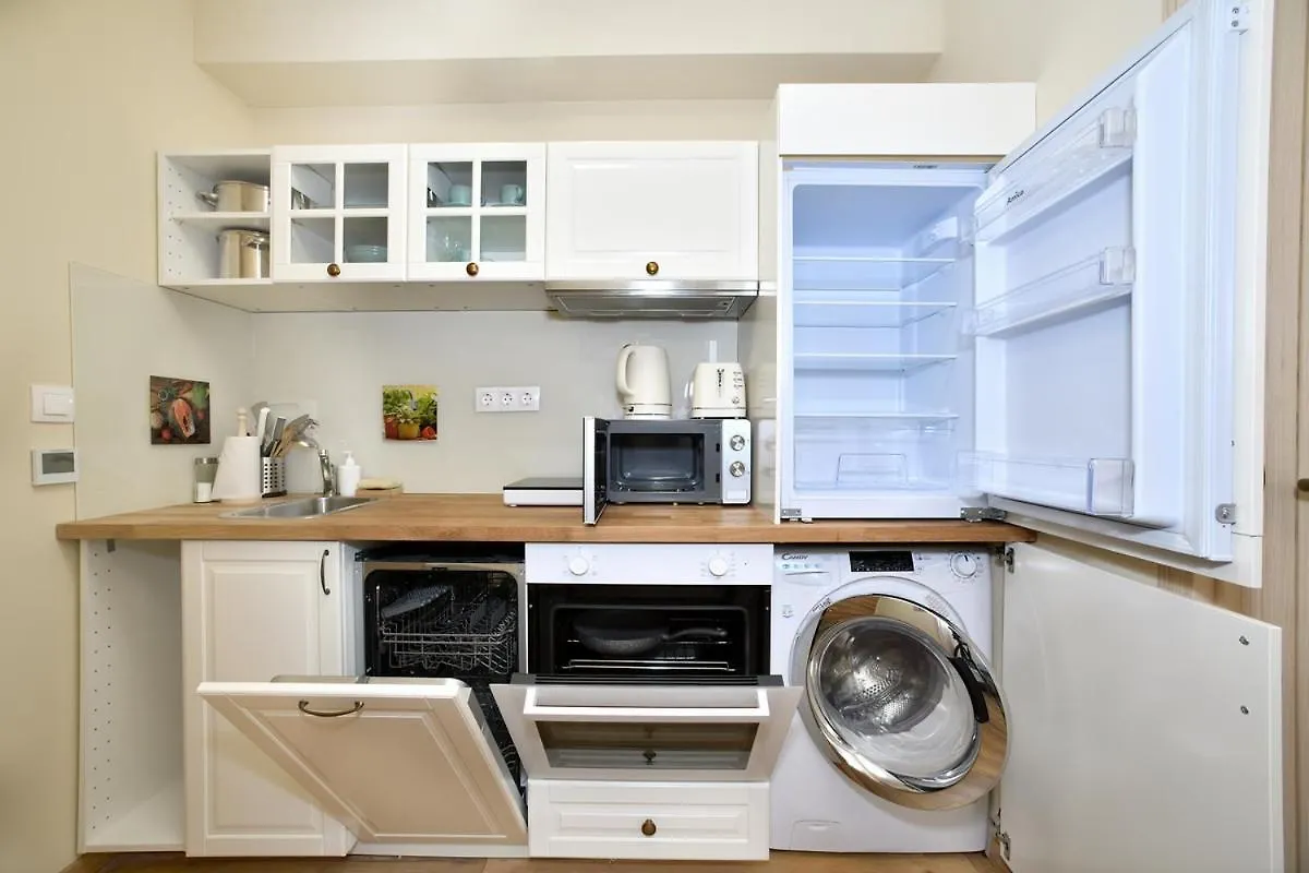 Palmy Apartmanhouse Maglod Apartment